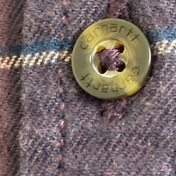 Carhartt plaid flannel shirt women Size L long sleeve button down 2 front pocket - Picture 7 of 16